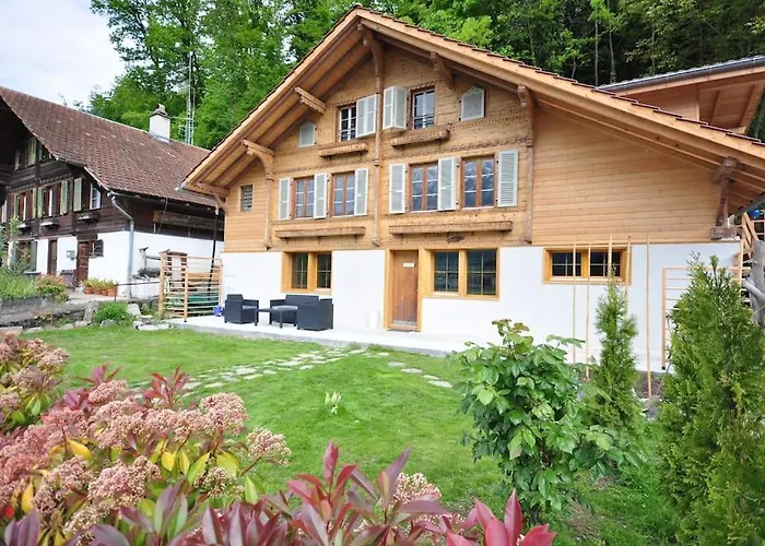 Lakeview Family Apartment