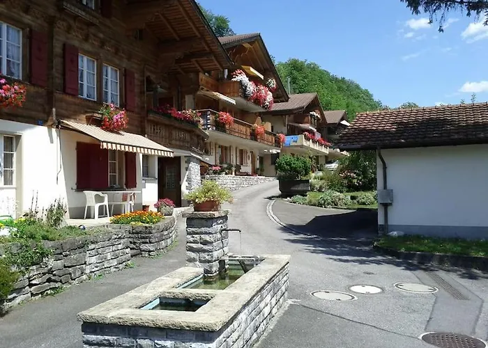 Lakeview Family Apartment